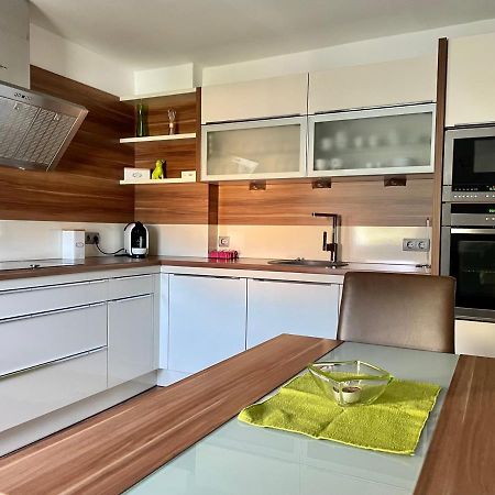 Ferienwohnung H&H Happy Holiday Фельден-ам-Вёртер-Зе Экстерьер фото