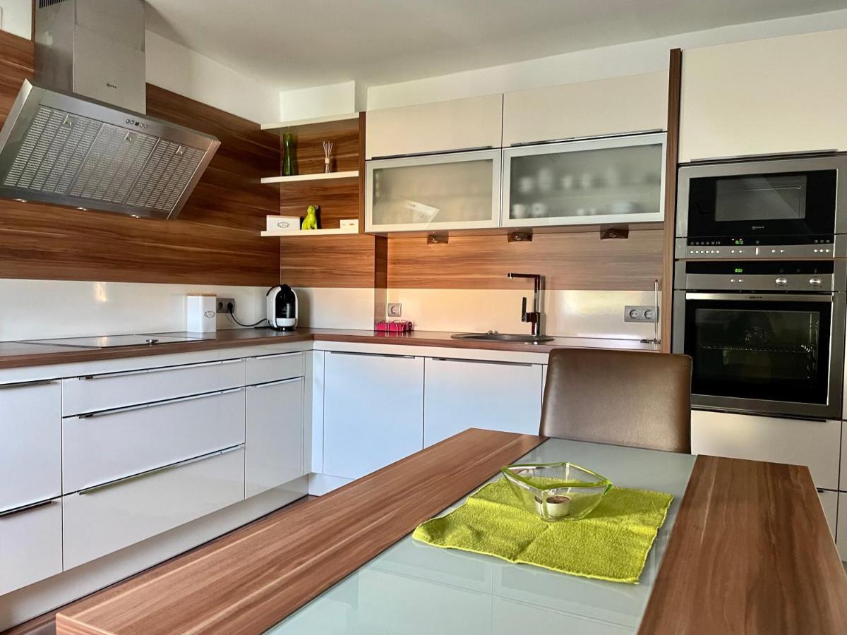 Ferienwohnung H&H Happy Holiday Фельден-ам-Вёртер-Зе Экстерьер фото
