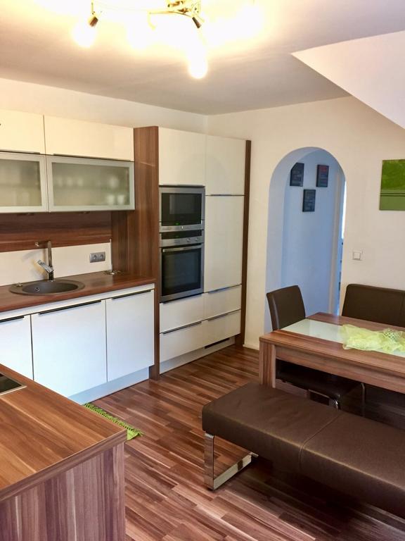 Ferienwohnung H&H Happy Holiday Фельден-ам-Вёртер-Зе Экстерьер фото